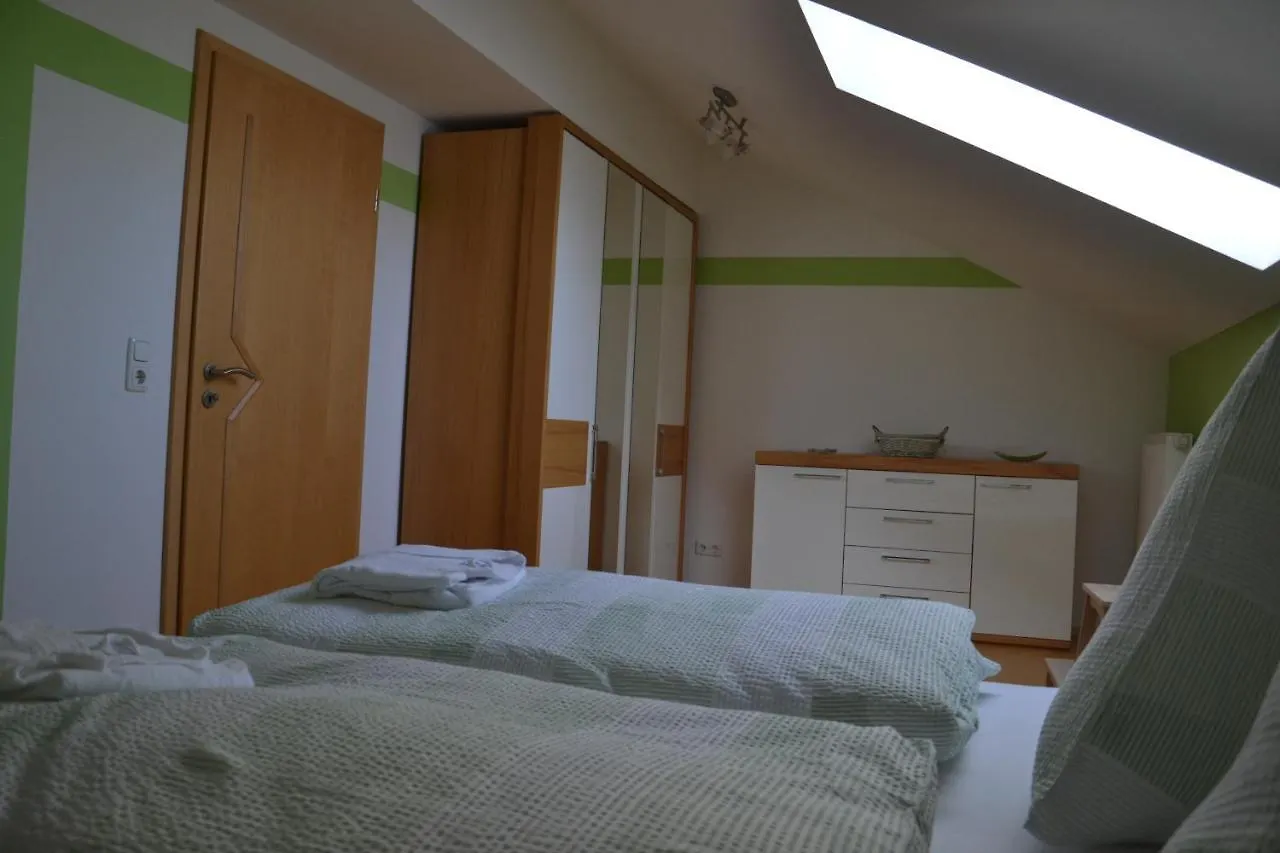Apartment Hans Girgl Hof Langdorf